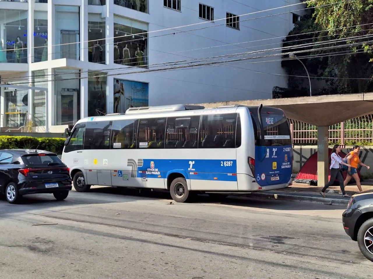 Nova linha de ônibus começa a atender o Metrô Parada Inglesa