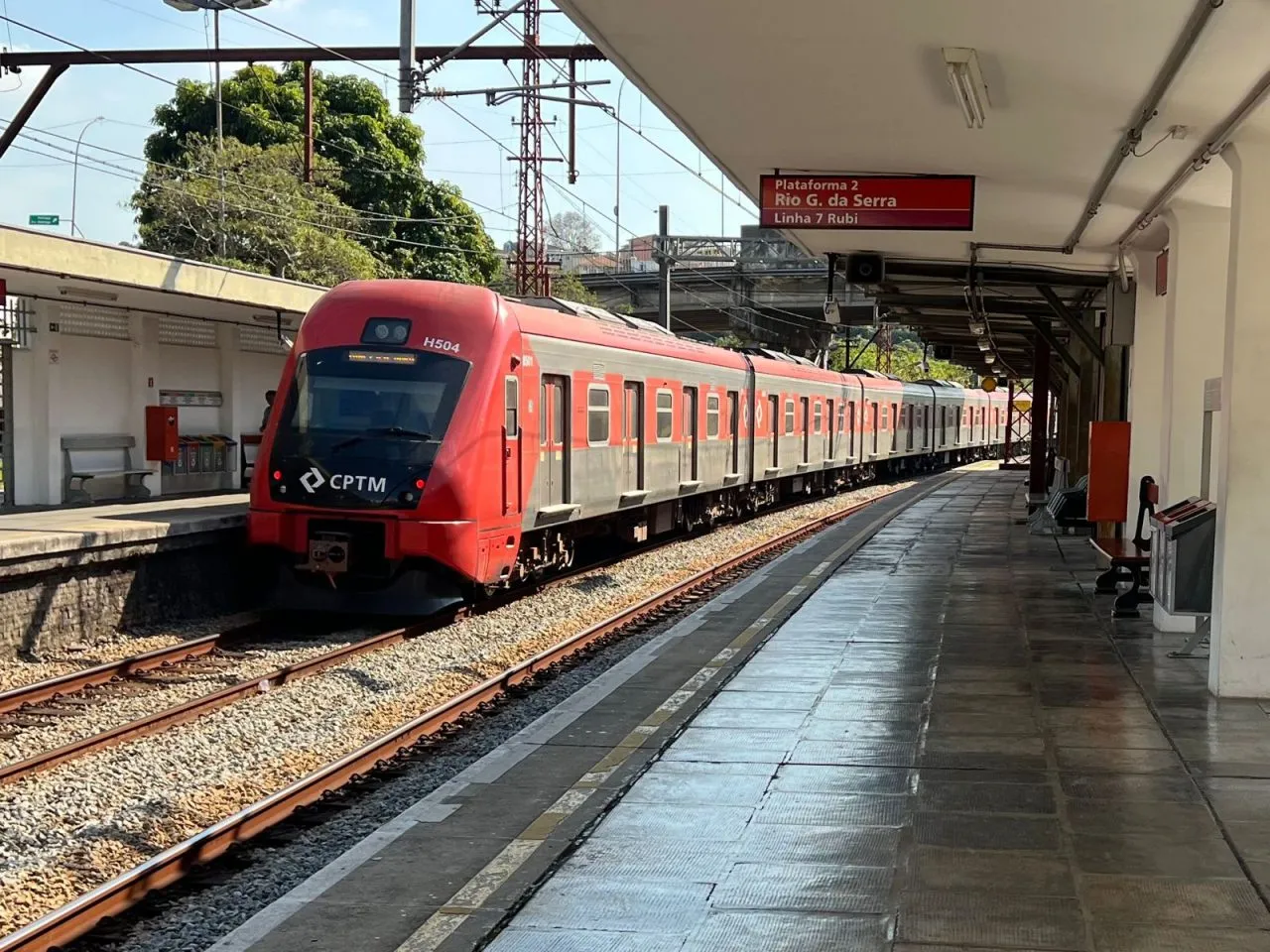 Linhas 10-Turquesa e 12-Safira da CPTM tem mudanças neste domingo (9)