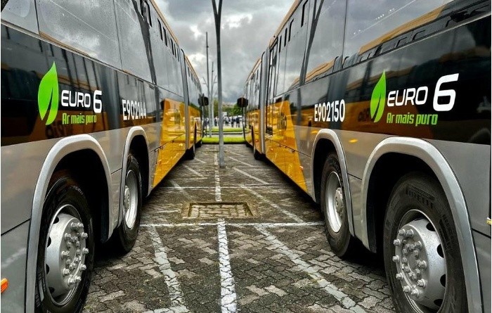 Venda de ônibus perde força em maio e produção segue acima de 2025