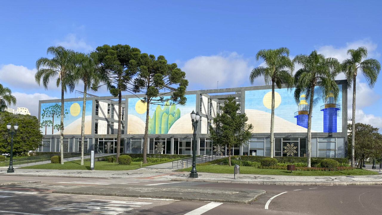 Curitiba anuncia concurso para dez carreiras municipais; veja quais
