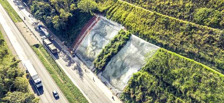 EPR Litoral Pioneiro conclui obras de contenção e estabilização de encostas na BR-277
