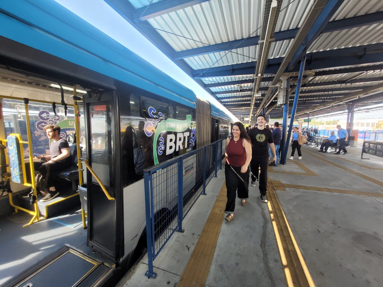 BRT Sorocaba vira referência nacional e recebe alunos da FGV para estudo sobre concessões e mobilidade urbana