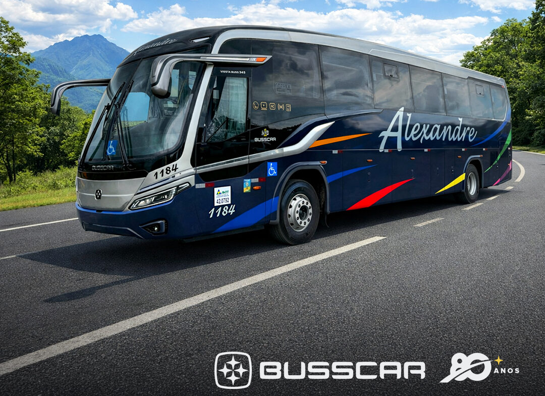 Busscar entrega Vissta Buss 345 à Alexandre Turismo e reforça padrão de conforto e tecnologia no transporte rodoviário