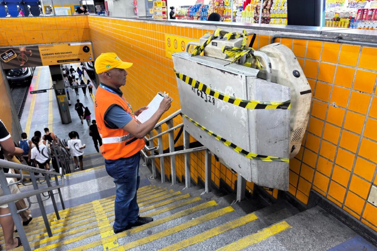 Agetransp fiscaliza estação Pavuna do MetrôRio e encontra problemas