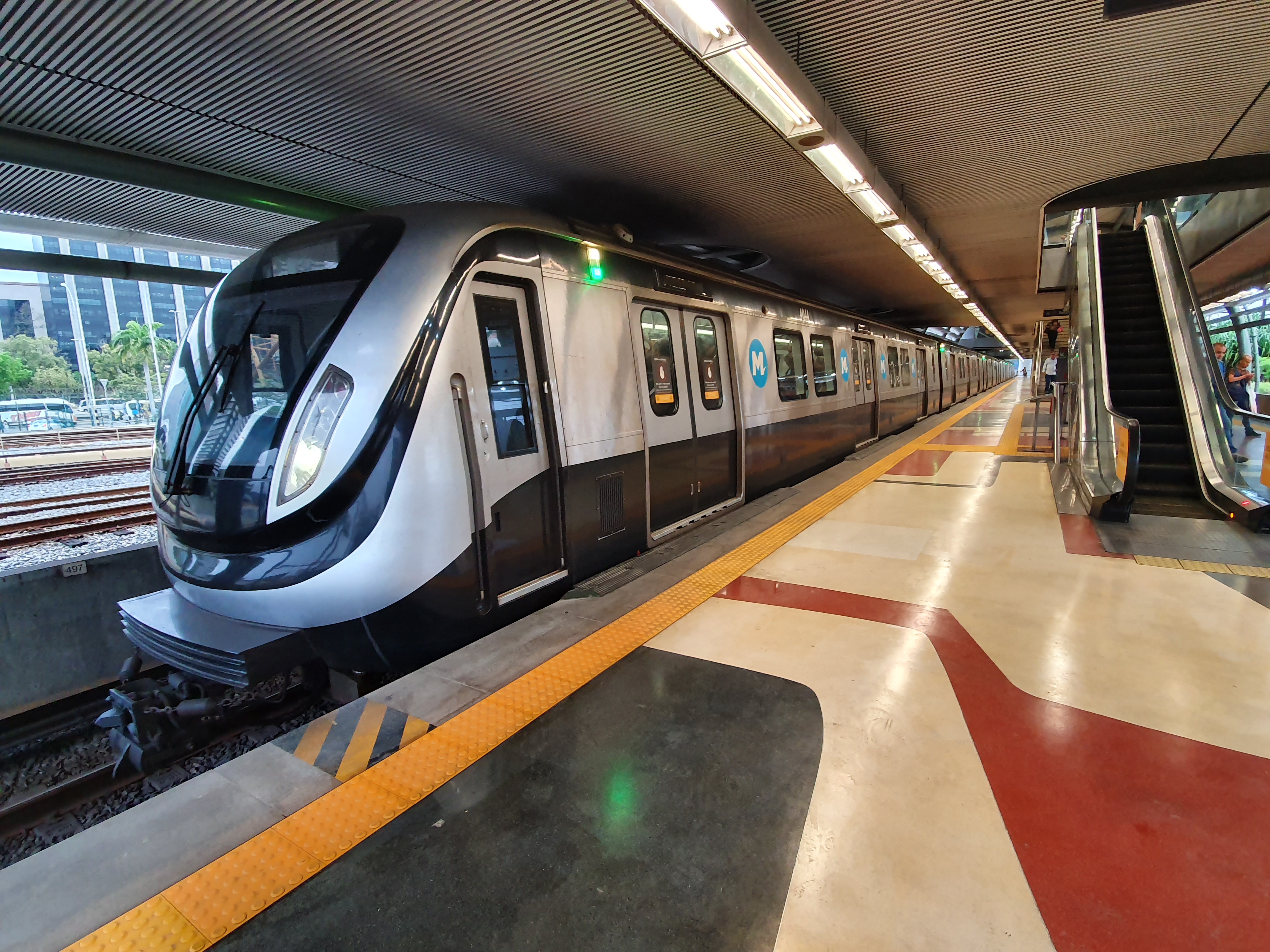 Achados e perdidos: saiba como recuperar objetos esquecidos no MetrôRio durante o Rock in Rio 2026