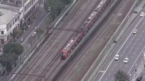 Falha na Linha 12-Safira da CPTM afeta trajeto de passageiros de Guarulhos rumo ao Brás