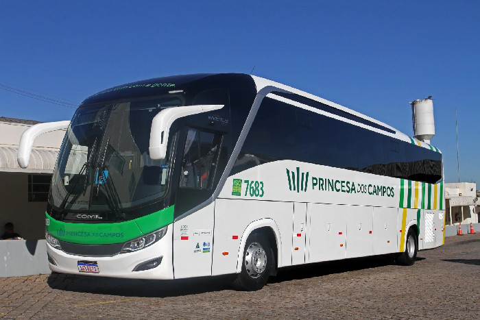Princesa dos Campos e Cantelle renovam frota com 22 ônibus rodoviários Volvo