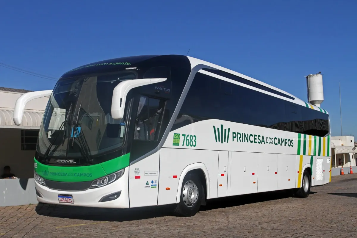 Pelo Move 2, Princesa dos Campos e Cantelle compram 22 ônibus Volvo; lote tem chassis 4×2, 6×2 e 8×2 e veículos double-decker