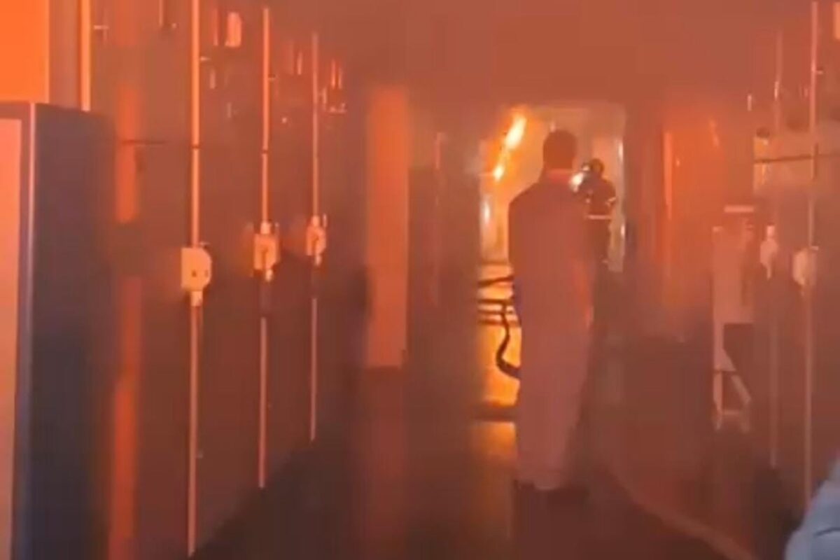 Vídeos e imagens mostram incêndio em subestação da CPTM neste sábado (12)