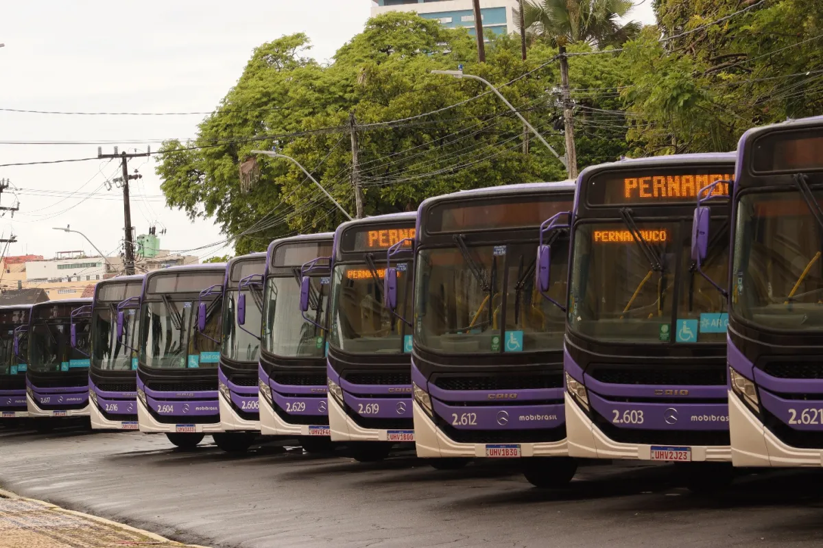 MobiBrasil Pernambuco recebe 80 chassis Mercedes-Benz OF 1726 L para renovação de frota