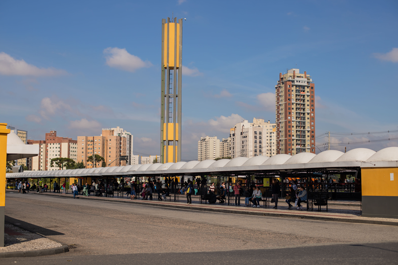 Urbs inicia pesquisa nos terminais com usuários do transporte coletivo de Curitiba