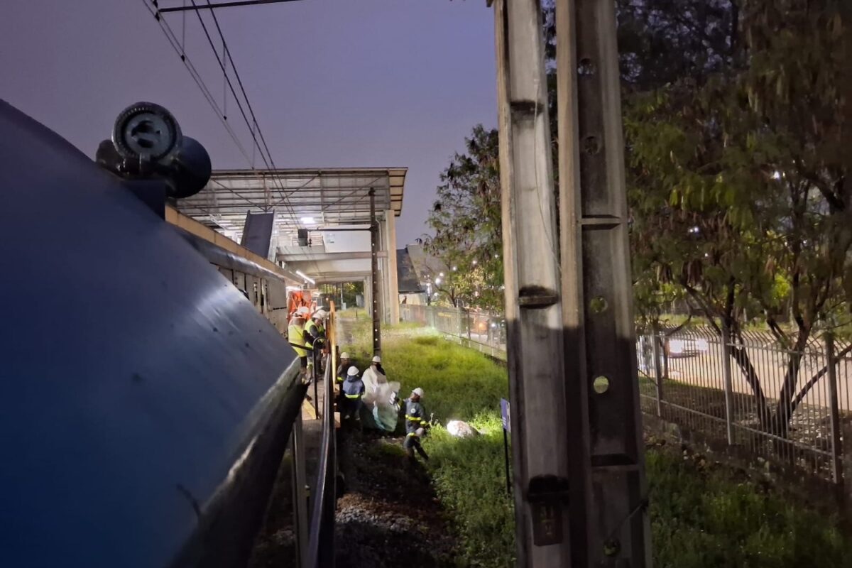 Chuvas fortes levam operadoras a dobrar atenção com vias de trens