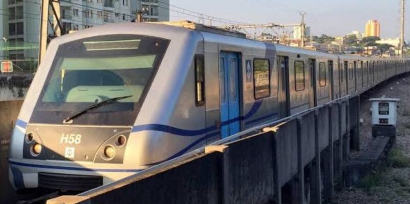 Presença de pessoa na via afeta circulação da Linha 3-Vermelha
