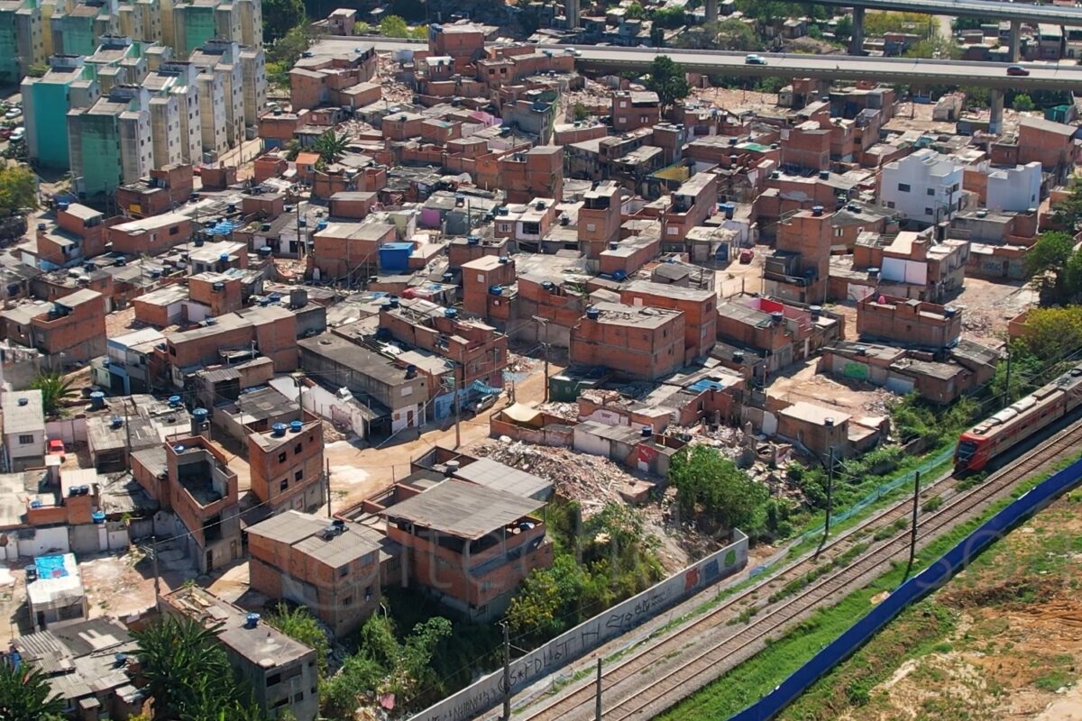 Protesto na Linha 12-Safira ocorre em área crítica para expansão da Linha 2-Verde; entenda