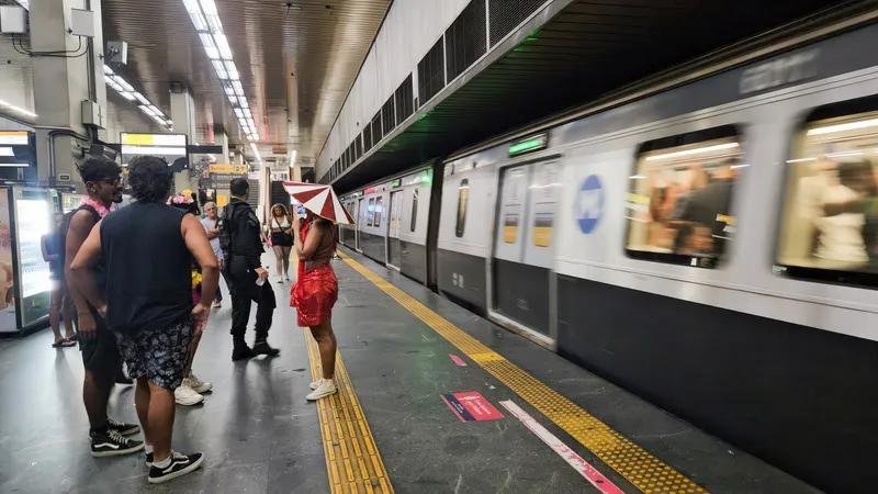 Estação Central do Brasil, no Rio de Janeiro, vai funcionar até mais tarde durante fins de semana da Semana de Arte do Rio