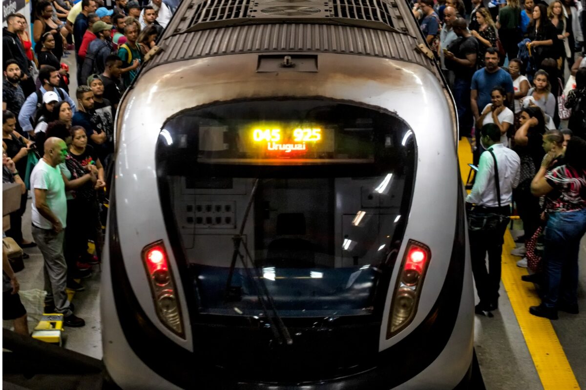 Linha 3 do Metrô do Rio ainda avalia como cruzar a Baía de Guanabara