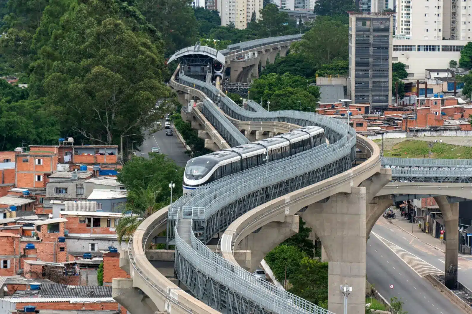 Metrô e Corpo de Bombeiros realizam simulados na Linha 17-Ouro
