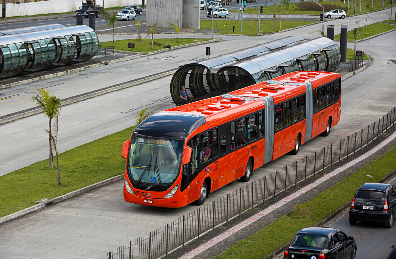 BRT completa 52 anos e mostra que inovação também é saber evoluir