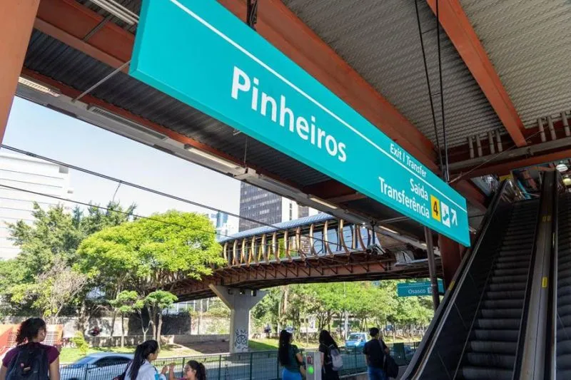 Estação Pinheiros recebe ação da Defesa Civil sobre os possíveis impactos do El Niño em São Paulo