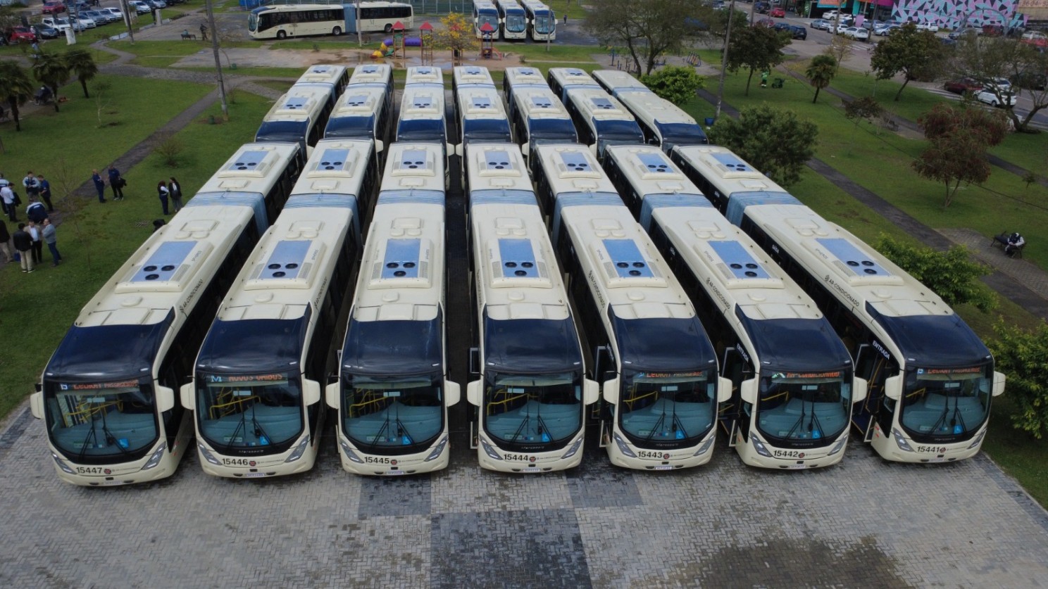 Leblon investe mais de R$ 70 milhões em 37 ônibus articulados Scania para Curitiba e Fazenda Rio Grande