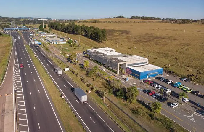 Artesp aplica 18 multas que somam R$ 3,85 milhões a sete concessionárias de rodovias de São Paulo; confira empresas e motivos