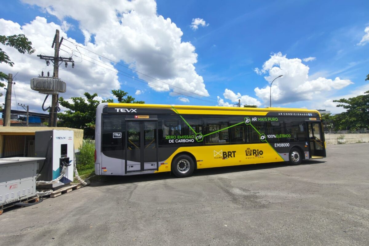 Prefeitura do Rio e BNDES anunciam primeira PPP de ônibus elétrico do Brasil