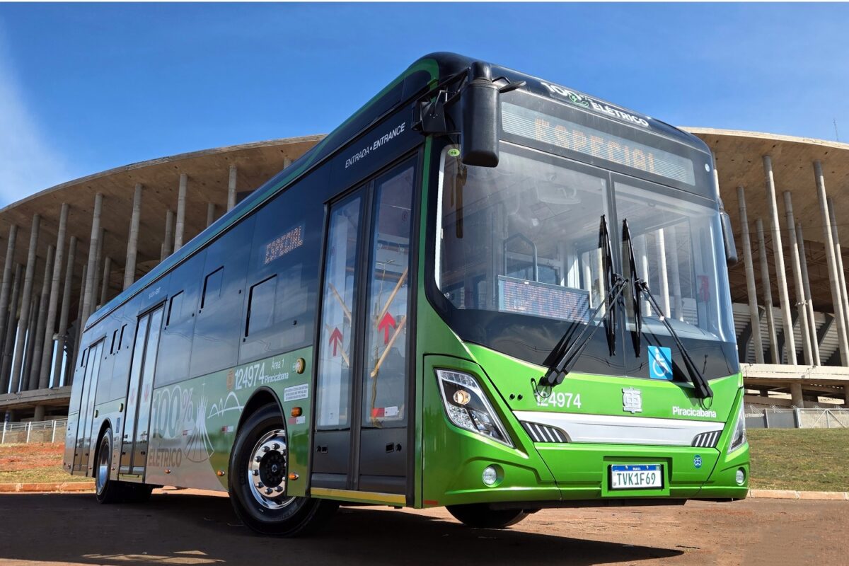 Greve de ônibus no DF é suspensa após acordo por reajuste de 8%