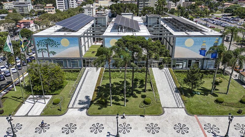 Entenda por que Curitiba vai contratar empréstimo de €$ 100 milhões de banco alemão