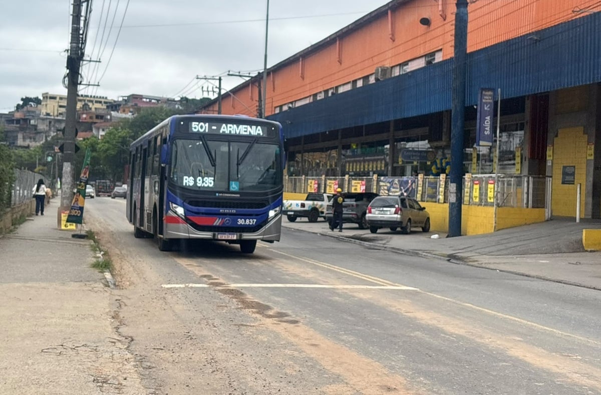 Transporte nas periferias da Grande São Paulo vira promessa de campanha, mas falta detalhe nos planos