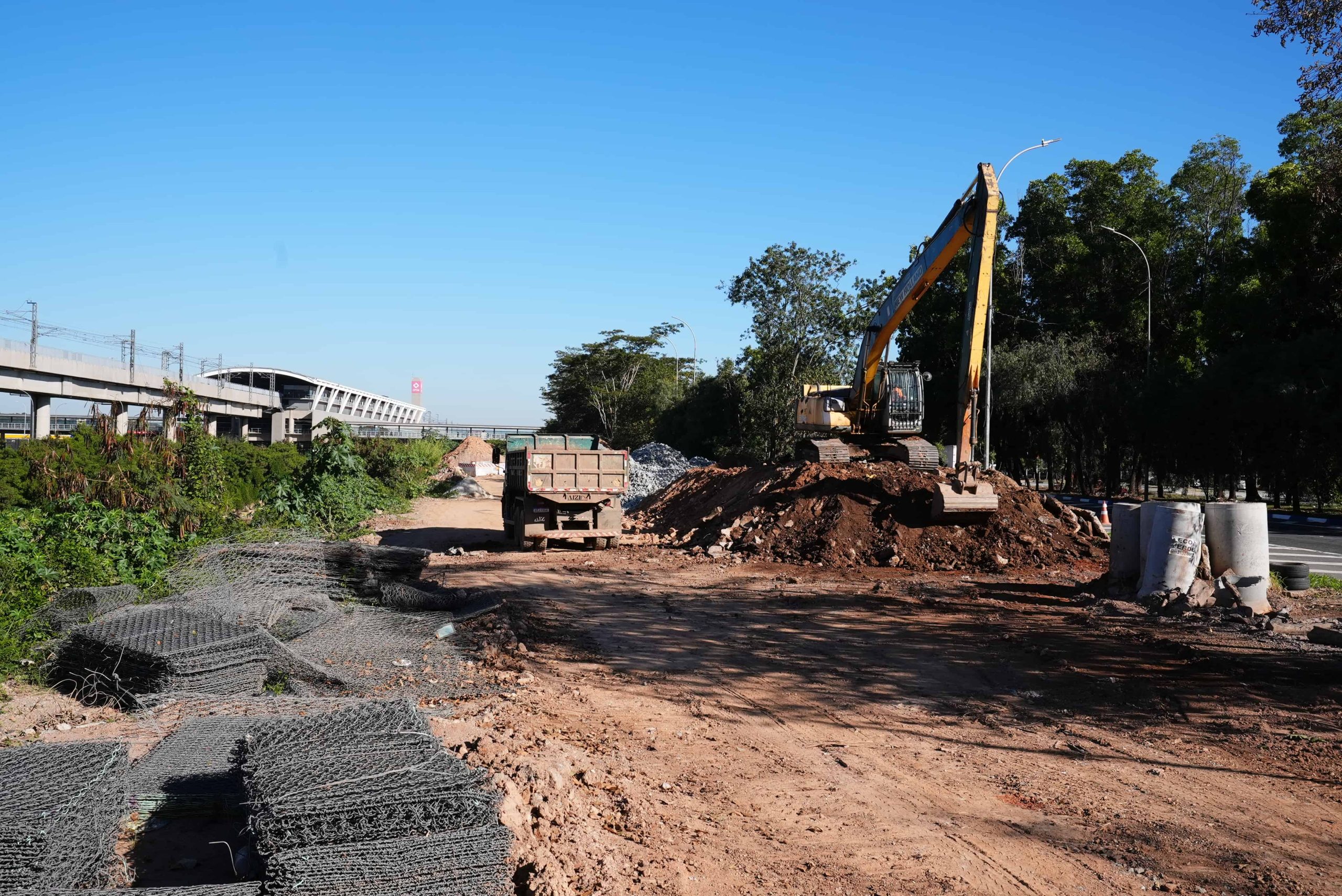Guarulhos inicia obras de nova via que ligará a avenida Natália Zarif e a rua Jamil João Zarif
